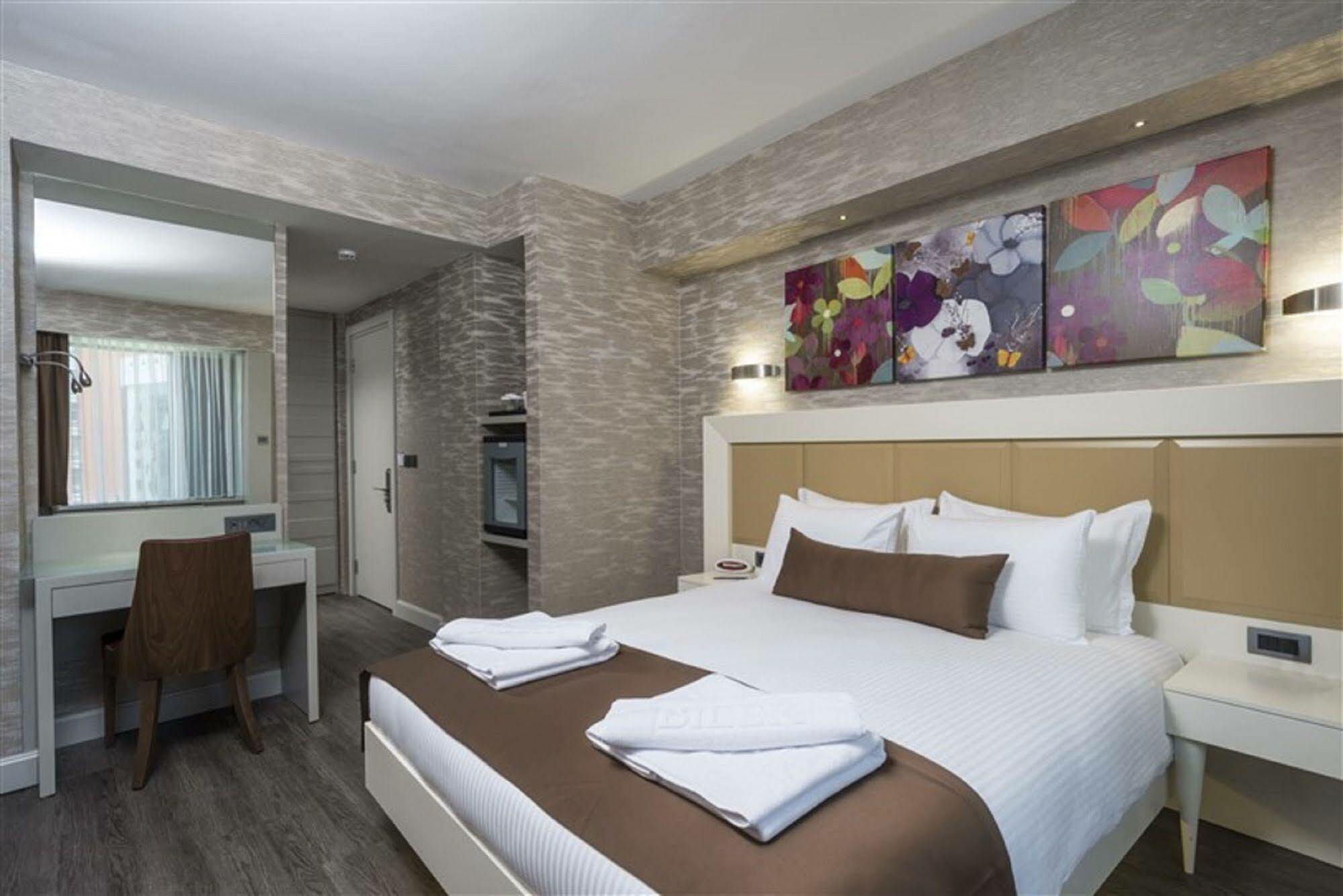 Bilek Hotel Kavacik Istanbul Exterior photo